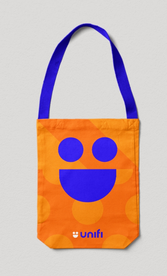 Unifi Logo Clear Space - Bag With Smiley